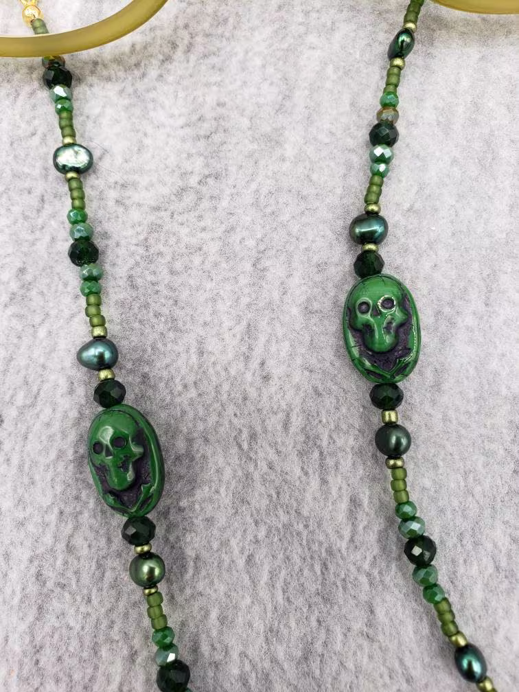 Green Pressed Glass Skulls Eyeglasses Or Reading Glasses Chain-Free Shipping