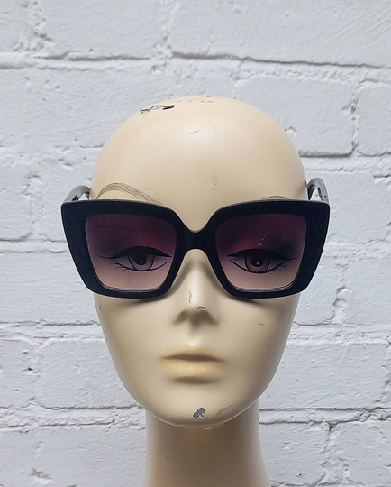 Sunglasses Oversize Square Black