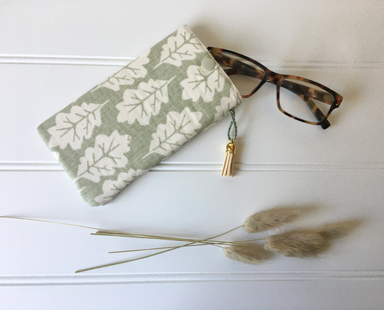 Sage Green Glasses Case With Cream Oak Leaf Design, Tree Case, Soft For Glasses Or Sunglasses, Fabric Sunglasses