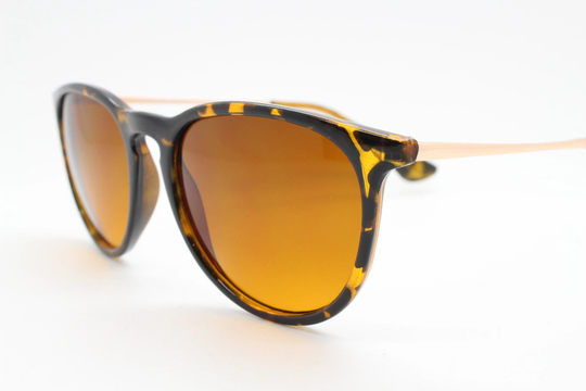 90S Vintage Sunglasses. Tortoise Gloss Frame With Warm Amber Lenses. Bnwt. Nos