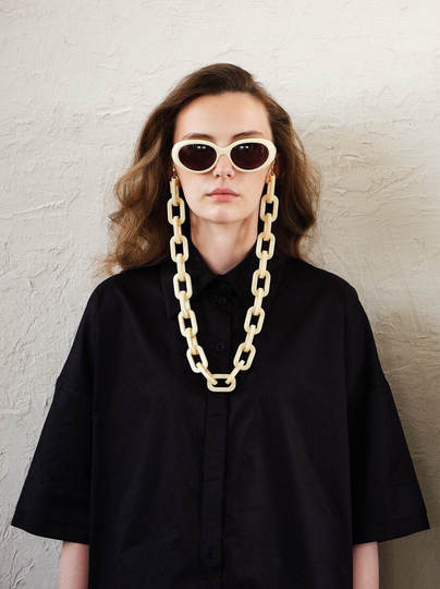 Cream Squared Sun Glasses Chain For Women, Chunky Acrylic Statement Necklace Eyeglasses | Specset Resin Eyewear