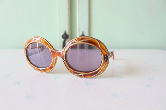 1950S 1960S Mod Retro Sunglassesgroovy. France. Retro. Hipster. Festival. Shades. Party Glasses. Disco. Twiggy. Mod Sunglasses. Big