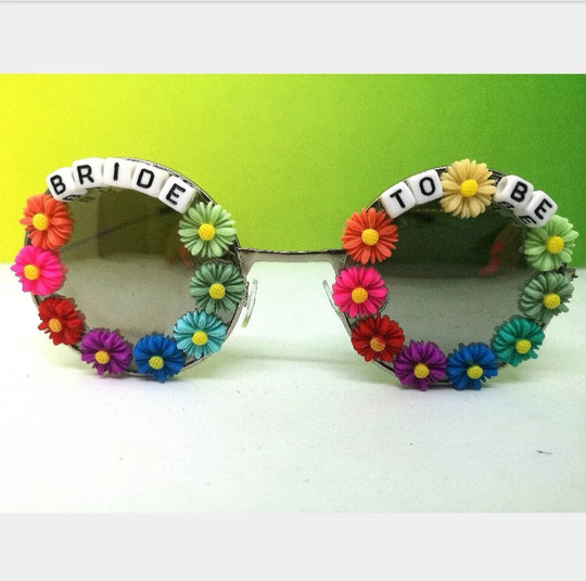Daisy Colourful Bride Sunglasses To Be Gift Bridal Shades Bachelorette Party Sunnies Round Festival