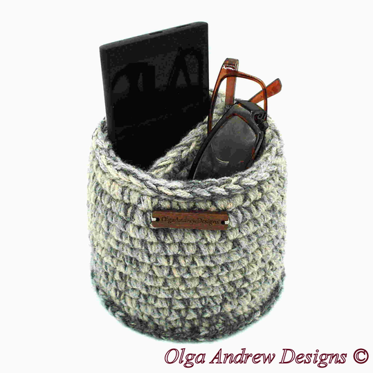 25 Colour Options Large Round Divided Eyeglass Phone Remote Stand Holder, Multiple Glasses Nightstand Organizer, Olgaandrewdesigns