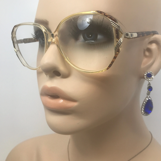 Vintage Square Eyeglasses Luxottica D183 Ladies Glasses Frame Clear Used Eyeglass Frames Retro