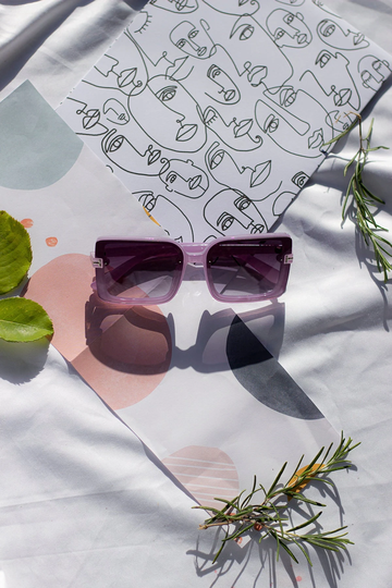 Lilac Front Lens Rectangle Thick Frame Sunglasses