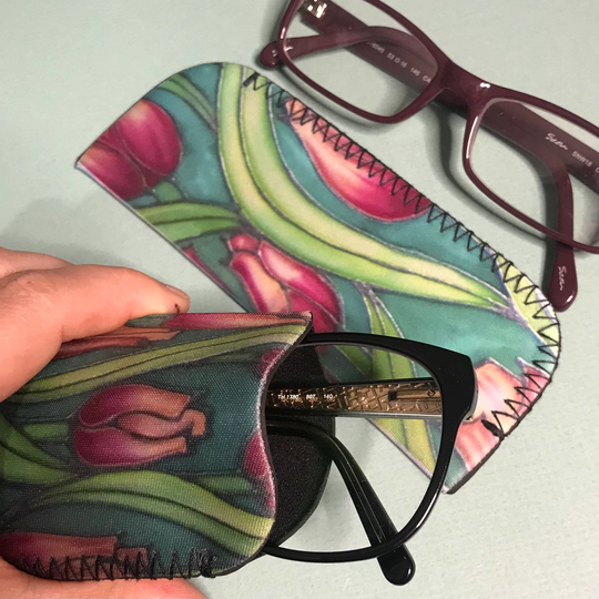 Pink Green Bold Tulip Soft Fabric Glasses Case - Slip On Spectacles Protective Pouch Small Pocket