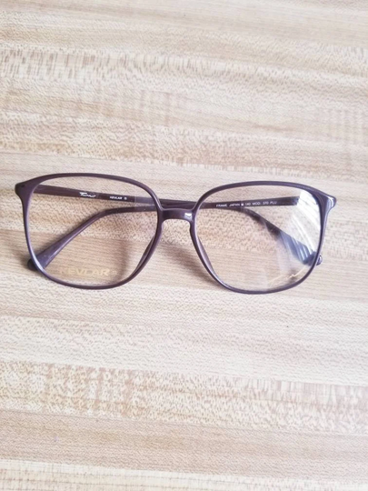 Kevlar Tura Eyewear 1980S. Mod 370Plu. New Old Stock. Frame Japan. Very Light. Dim. 54x13x140 Color Coffee