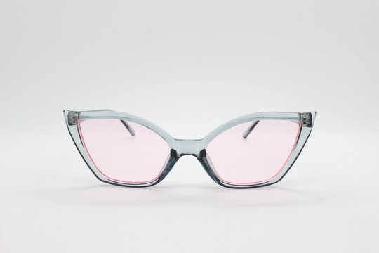 Y2K Vintage Pointed Cat Eye Sunglasses. Stylised Womens 50S Design Transparent Grey Frame With Contrasting Pink Lenses. Rockabilly, Pin Up