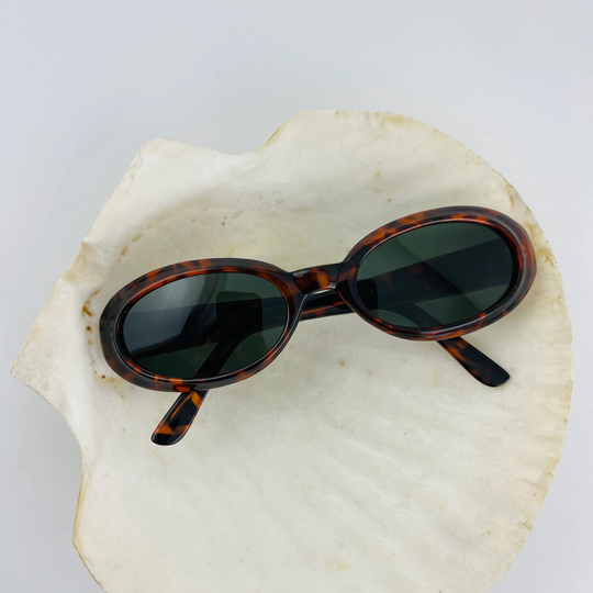 Authentic Vintage 90S Tortoise Shell Oval Sunglasses