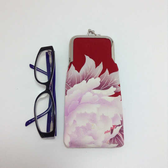 Red Pink Peony Eye Glass Case /Vintage Japanese Kimono Fabric /Hand-Made/120