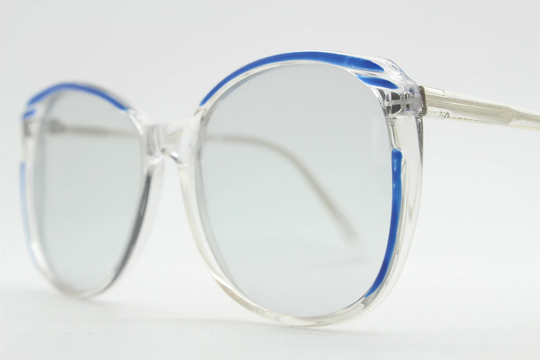 70S Vintage Oversized Round Sunglasses. Polarising Luxury Real Glass Lenses in Outrageous Blue To Crystal Fade Lucite Frame. Nos
