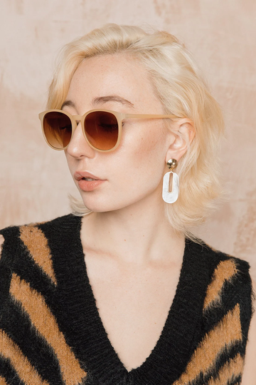 Cream Rounded Full Classic Sunglasses