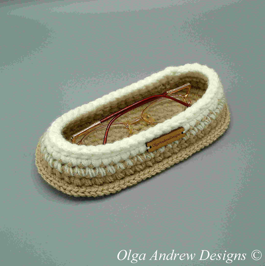 Soft Oval Horizontal Glasses Stand Holder, Eye Glass Eyeglasses Tray, Holder For Glasses, Reading Olgaandrewdesigns