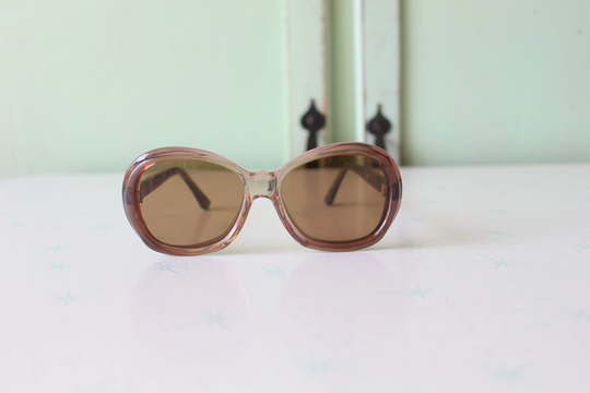 1970S Retro Dapper Mod Sunglasses...rare. Twiggy. Womens Eyewear. Big Lens. Funky. Woodstock. Hippie. Rare. Deadstock Sunglasses. Unisex