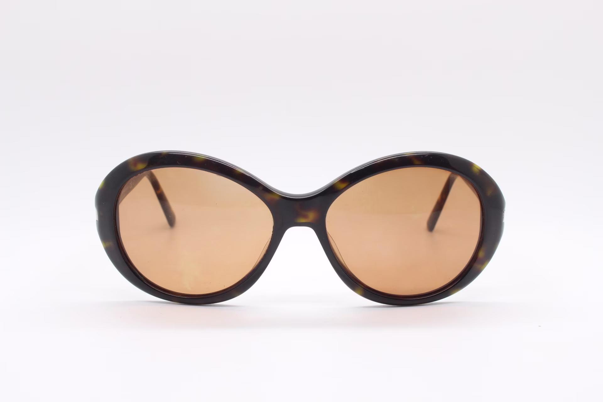 Giorgio Armani Y2K Vintage Sunglasses Model 9722/S. Tortoise Round 60S Mod Style Womens Acetate Frame With Intense Amber Lenses. 2000S