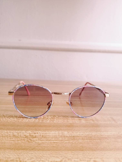 Nintendo Vintage Sunglasses For Kids. Spring Hooks.new Style. Dimensions Are 46x18x120