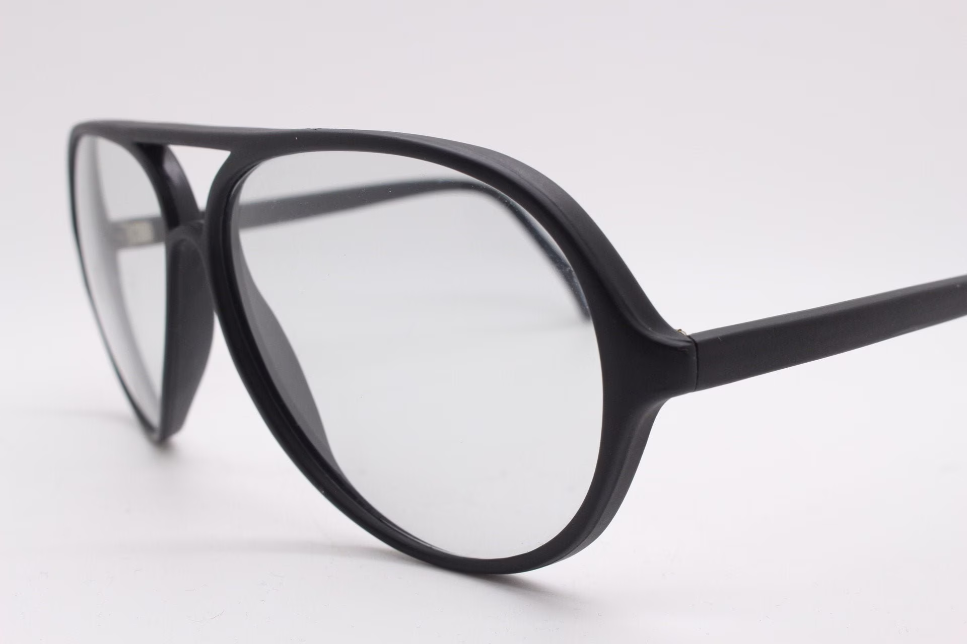 70S Vintage Aviator Sunglasses. Black Matt Frame With Extremely Light Tone Polarising Glass Lenses. Men's 80's Teardrop Aviators