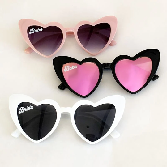 Bride Retro Heart Sunglassest - Bridesmaid Gifts Bachelorette Party Favors Babe Proposal Ideas