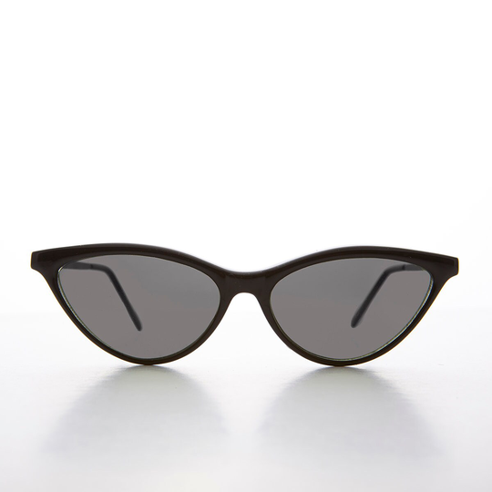 Sleek Pointed Tip 90S Cat Eye Sunglasses - Julie