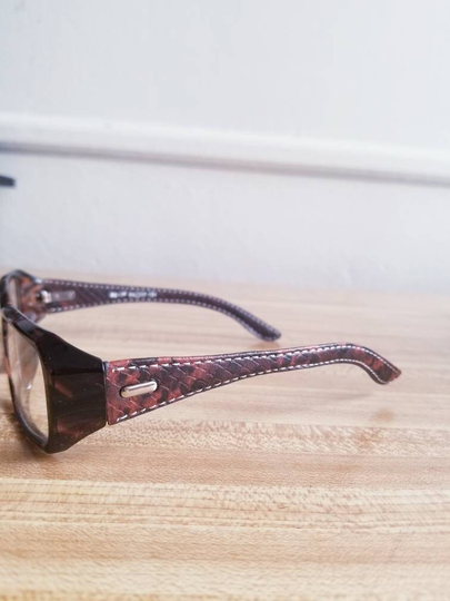Leather Temples Plastic Frame Very Strong Eyeglasses. Dim. 55x17x131. New Style