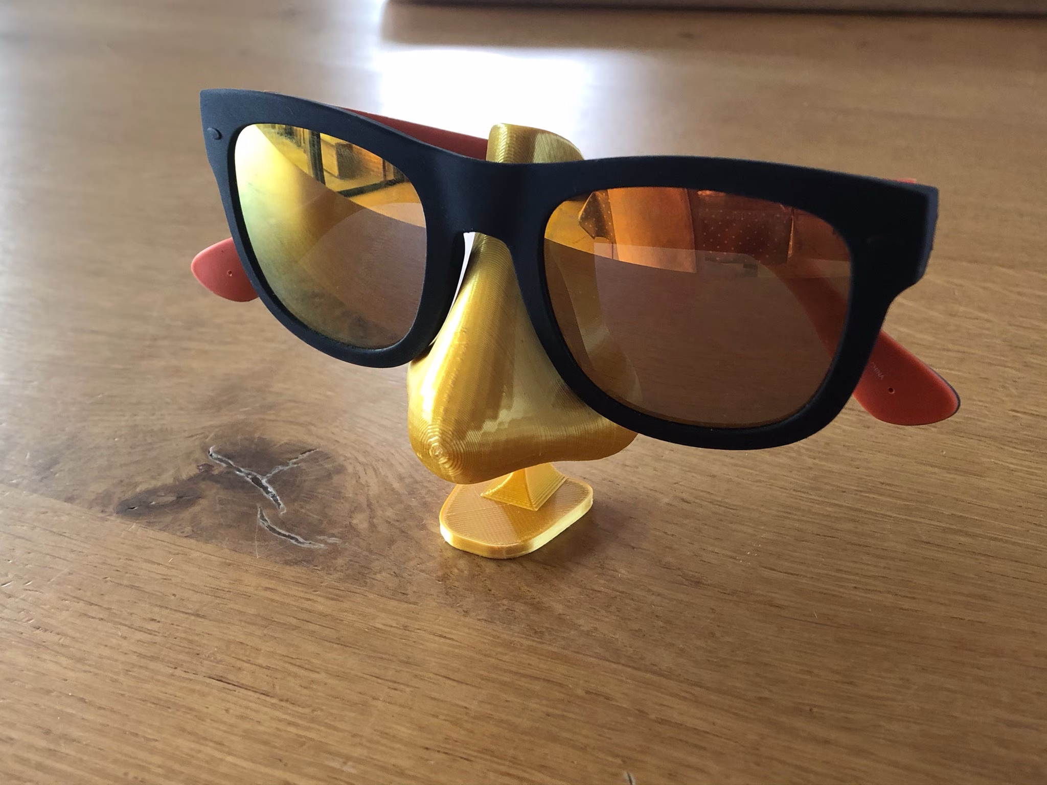 3D Printed Glasses Nose Stand