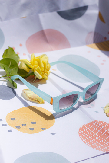 Turquoise Rectangle Bar Side Detail Sunglasses