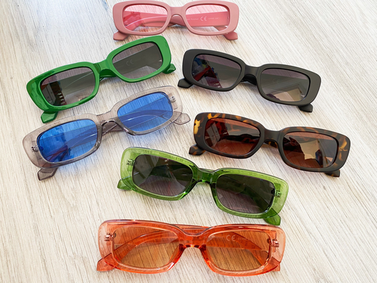 Retro Style Bold Frame Rectangle Celebrity Ladies Fashion Sunglasses