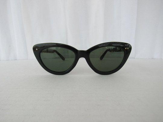 Vintage 80S 90S Cat Eye Foxy Model S413 Korea Ladies Sunglasses Gray Green Contrast Lenses Retro Black Shades | Read Description Glam Garb