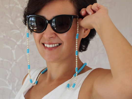 Skyblue Heishi Sunglasses Strap, Polymer Clay Glasses Beaded Holder, Glass Pearls Eyeglass Gift For Her, Eyewear Jewelry