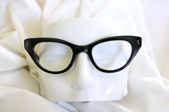Black Cat Eye Frames