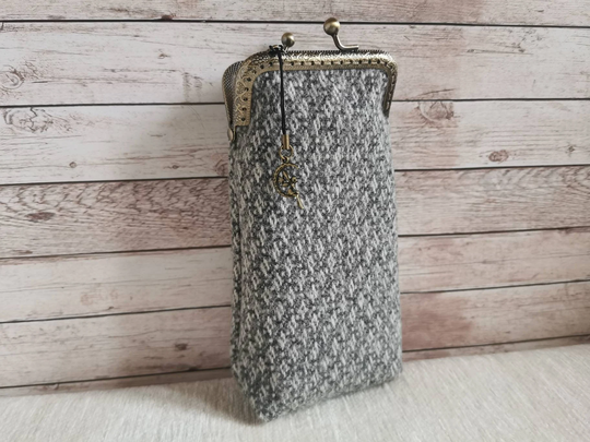 Wool Eyeglass Case, Sunglass Vintage Style Glasses Kiss Clasp Eyeglasses Lock Sunglasses Wedding Eyeglass Pouch