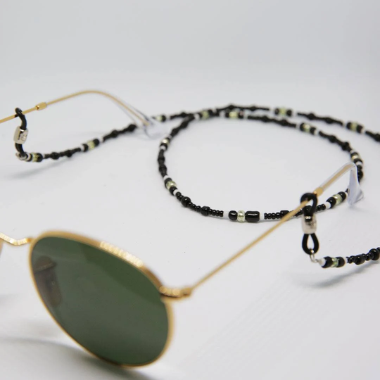 Sunglasses Chain/Cord Glasses - Black & White Beaded