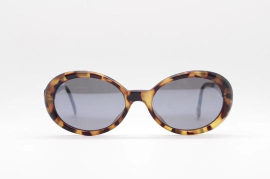90S Vintage Oval Sunglasses. Vibrant Honey Tortoise Frame With Grey Mirror Lenses. Womens Mod 60S Style Nos. Unused