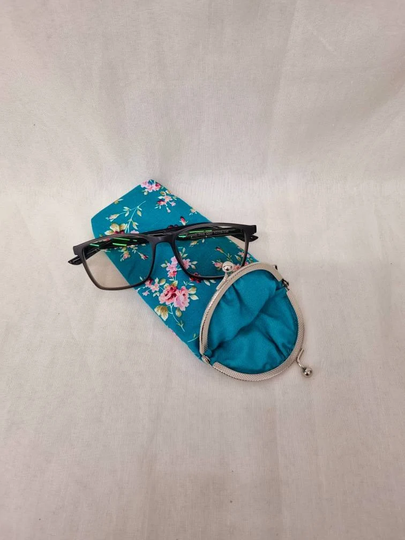Bright Teal Floral Kiss Clasp Glasse Case/Reading Glasses/Eyewear Case/Sunglasses Case/ Pencil Case/Kiss Lock Glasses Case/Teal Case
