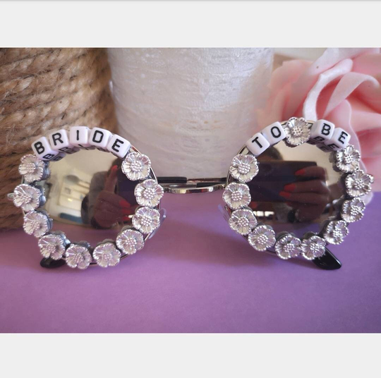 Bride Sunglasses To Be Gift Bridal Shades Bachelorette Party Sunnies Round Funky Sun Glasses Accessories Hen Weekend