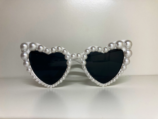 White Heart All Pearl Bride Sunglasses