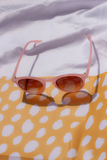 Gloss Pink Fine Classic Round Keyhole Sunglasses