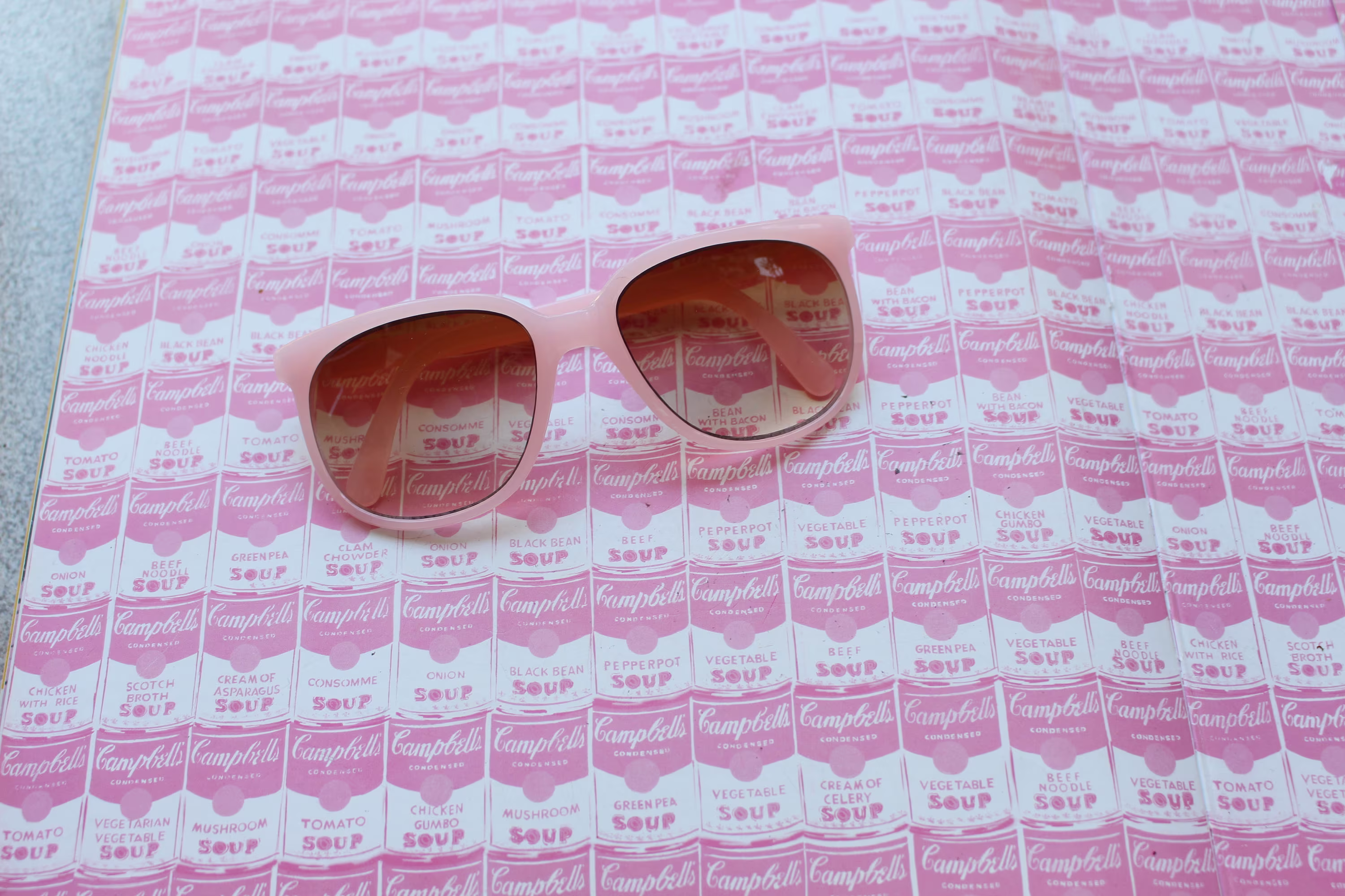 Vintage 1980S Mod Girl Sunglasses....fancy. Big Lens Sunglasses. Classic. Twiggy. Designer Vintage. Unique. Oversized. Nos