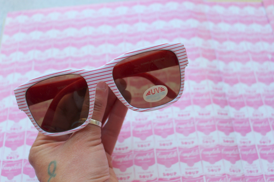 Vintage 1980S Mod Girl Sunglasses....uv. Striped Sunglasses. Classic. Twiggy. Designer Vintage. Red. Oversized. Nos
