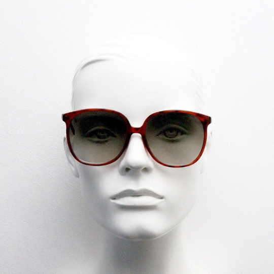 80S Vintage Oversized Round Sunglasses. Womens Slim Tortoise Frame With Green Gradient Lenses. 70S. Unused Nos