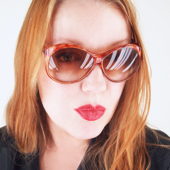 70S Big Rounded Plastic Sunglasses With Ombre Lenses Made in Japan Vfg