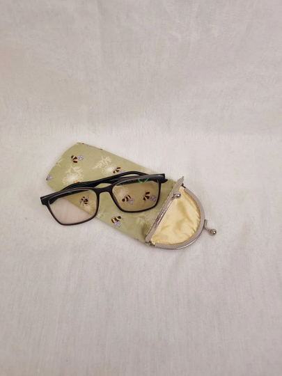 Green Bumblebee Glasses Case/Eyewear Case/Reading Case/Sunglasses Case/Glasses Case/Bee Pencil Case