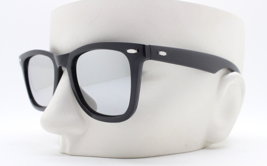 80S Vintage Wayfarer Style Sunglasses. All Time Classic Design in Jet Black Gloss With High Contrast Mirror Lenses. Bnwt. Nos