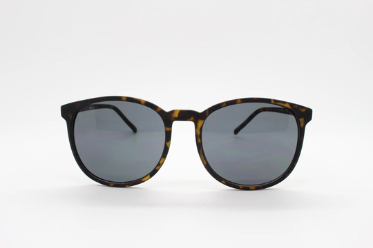 80S Vintage Dark Tortoise Sunglasses. Slightly Oversized Round Frame in A Rubber Finish With Contrasting Black Lenses. Bnwt