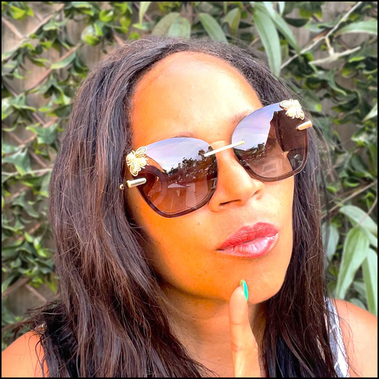Black Bumble Bee Sunglasses With Rhinestones, Trendy Oversized Shades, Fun Festival Fashion, Cute Nature Summer Beach Sunnies, Lightweight