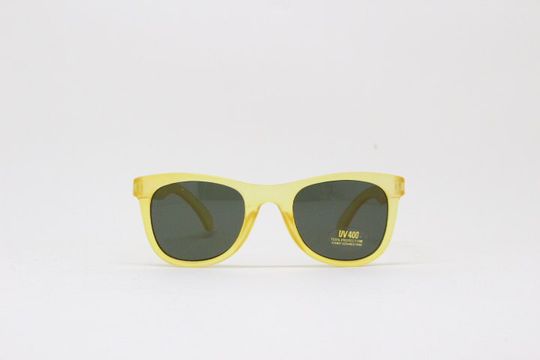 Kids 80S Vintage Sunglasses. Childrens Transparent Frosted Yellow 1940S Wayfarer Style Frame With Green Lenses. Unused Nos