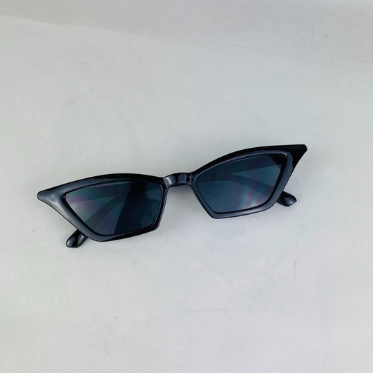 Cat Eye Black Frame & Black Lens Sunglasses