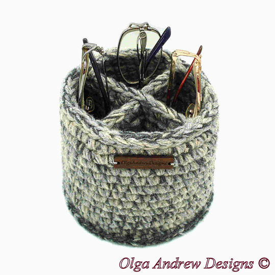 Cross Divided Large Round Multiple Pair Glasses Holder Stand, Four Compartment Eye Holder, Olgaandrewdesigns