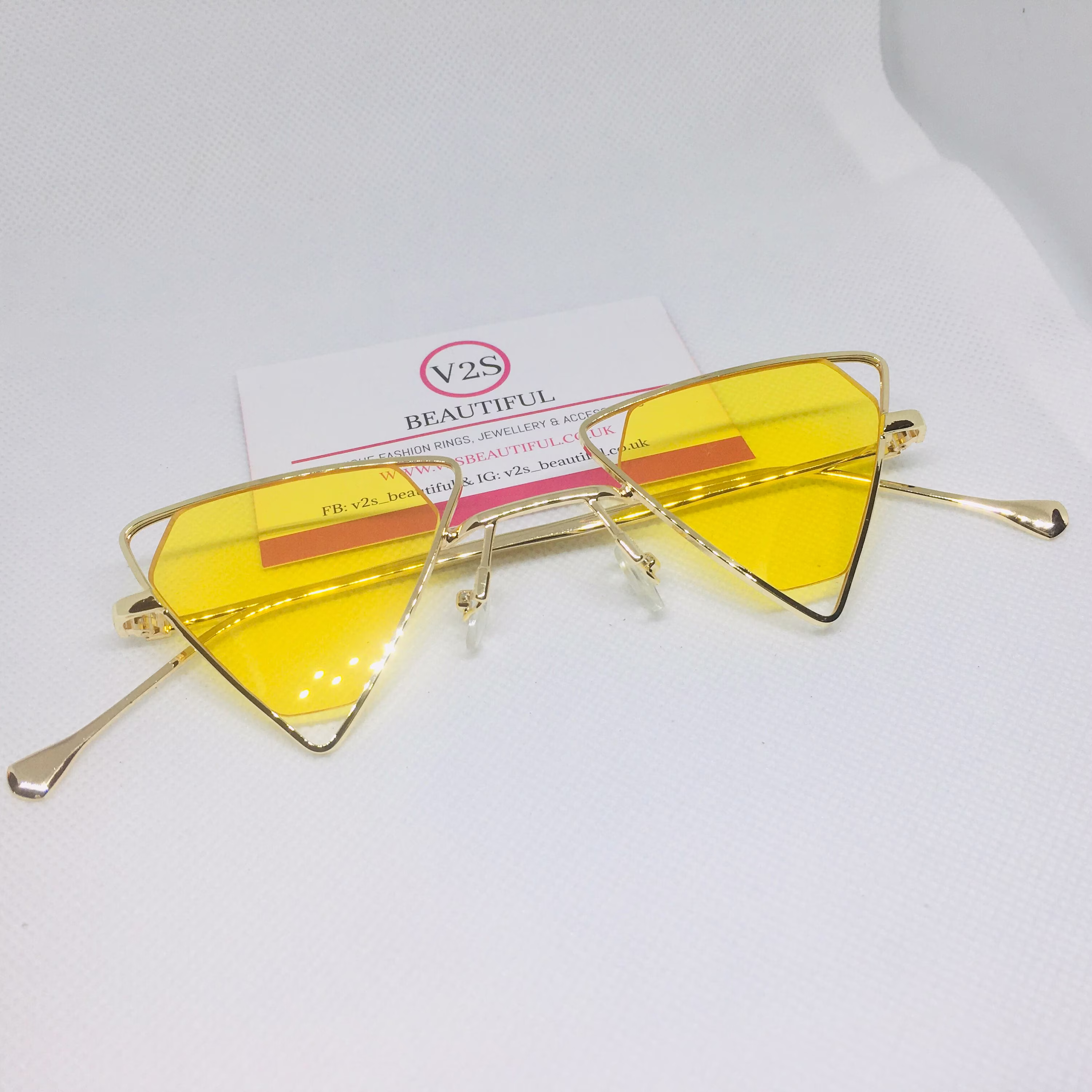Vintage Punk Yellow Triangle Sunglasses, Retro 80S Triangle Sunglasses, Y2K Fashion, Cool Eyewear, Unisex